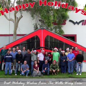 The Wills Wing Crew & Friends, 2014:
Standing - Back, l-r: Mike Meier, Alan King, Ken Howells, Zac Majors, Owen Morse, Rick Zimbelman (behind Chris Wills), Wolfi Siess, Jose Juarez, Tom Blaty.
Standing - Front, l-r: Luis Medina, Moises Cortes, Anthony Faletoi, Steven Pearson, Chris Wills, Linda Meier, Matt Barker, Eva Hanska, Gary Smith, Carlos Mendosa.
Kneeling, l-r: Martin Maldonado, Kelsey Pearson, Bill Blaty, Dustin Martin.
